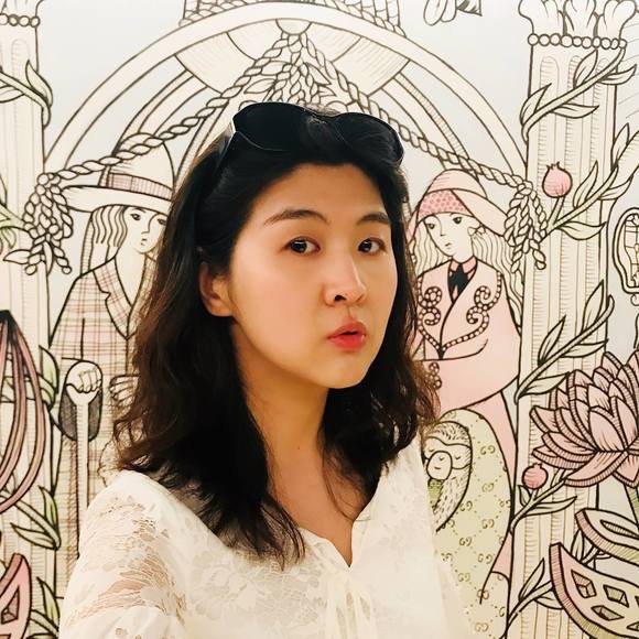 Meet your Posher, Helen - Picture 1 of 1